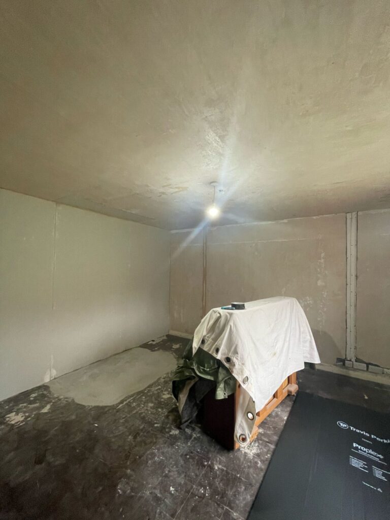 Lounge Ceiling and Walls Plastering in Bishopston by JLB Plastering